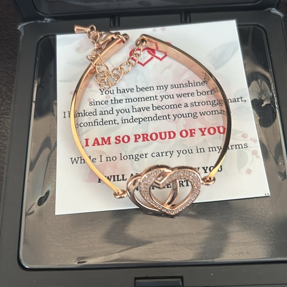 Rose Gold Tone Heart Bracelet - Picture 4 of 5